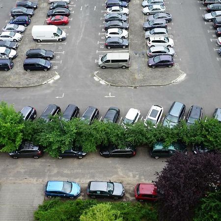 Sloneczny Skwer 13 Apartment Gdynia Bagian luar foto
