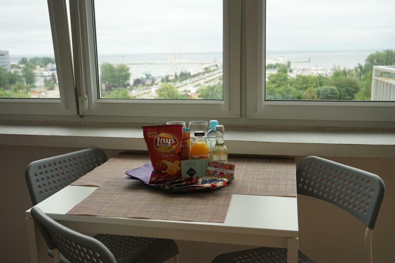 Sloneczny Skwer 13 Apartment Gdynia Bagian luar foto
