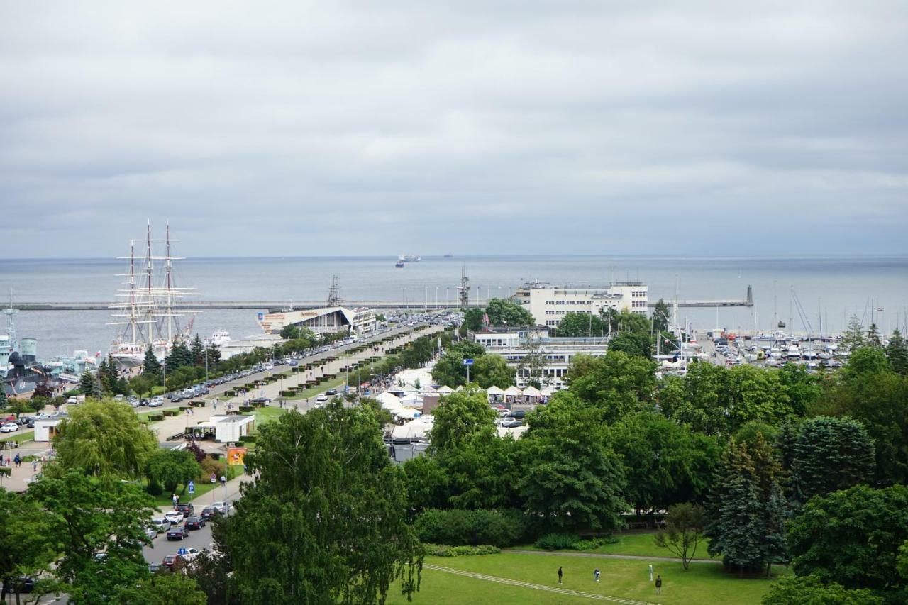 Sloneczny Skwer 13 Apartment Gdynia Bagian luar foto
